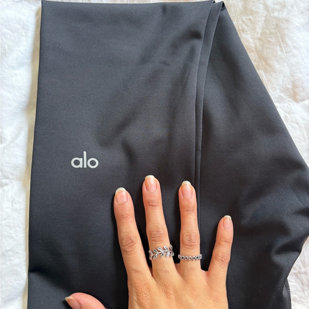 Alo Black Leggings